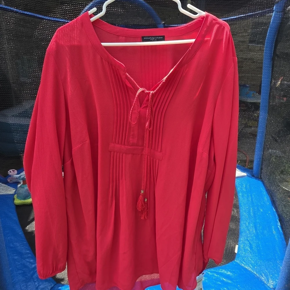 Signature Studio Women's Pink Blouse
